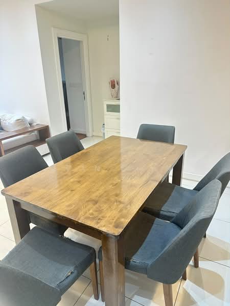 Kondominium untuk Disewa di Westside Three - Evan Chan - Dining Room - PropertyGuru.com.my