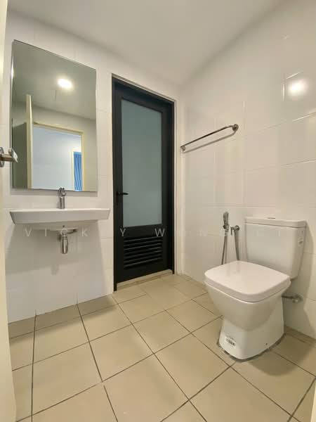 Servis Apartment untuk Disewa di Parc 3 - Vickky Wong CF - Bathroom - PropertyGuru.com.my