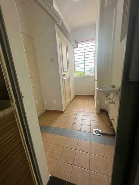 Kondominium untuk Dijual di Endah Puri - Jason Chun - Bathroom - PropertyGuru.com.my