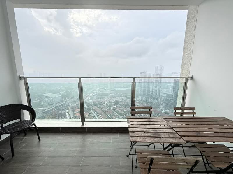 Servis Apartment untuk Dijual di TriTower Residence @ Johor Bahru Sentral - Gloson Ten - Balcony - PropertyGuru.com.my