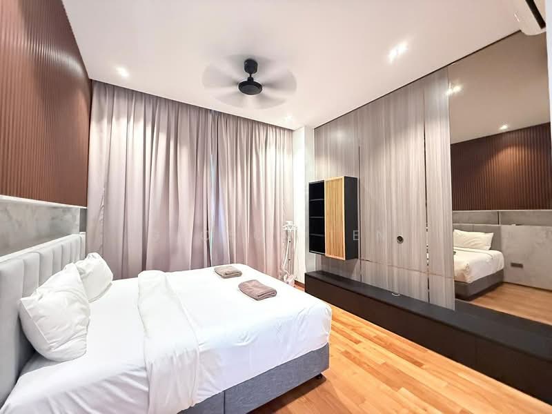 Servis Apartment untuk Dijual di TriTower Residence @ Johor Bahru Sentral - Gloson Ten - Bedroom - PropertyGuru.com.my