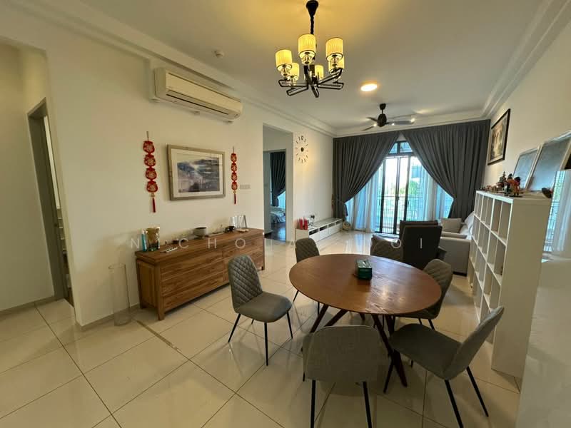 Servis Apartment untuk Disewa di PJ Midtown - Nicholas Ooi - Living Room - PropertyGuru.com.my