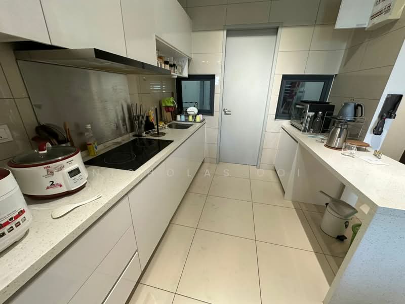 Servis Apartment untuk Disewa di PJ Midtown - Nicholas Ooi - Kitchen - PropertyGuru.com.my
