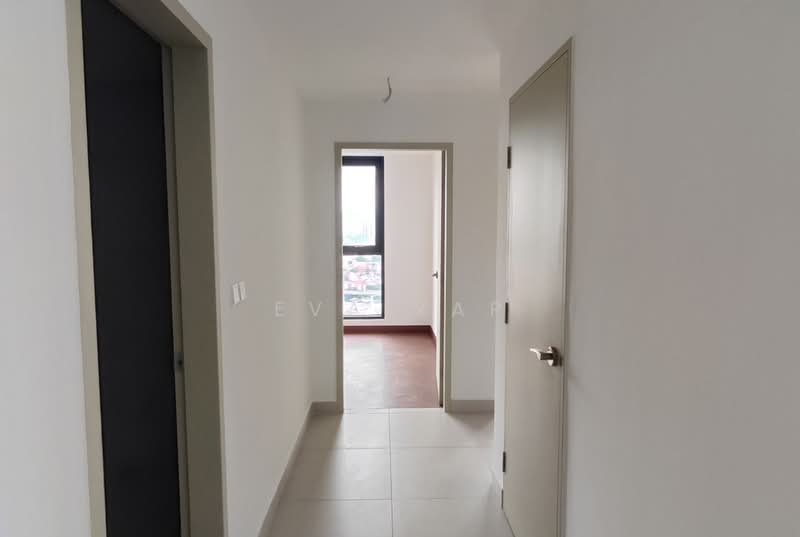 Servis Apartment untuk Disewa di Arunya @ KL North - Eva Yap - Corridor - PropertyGuru.com.my