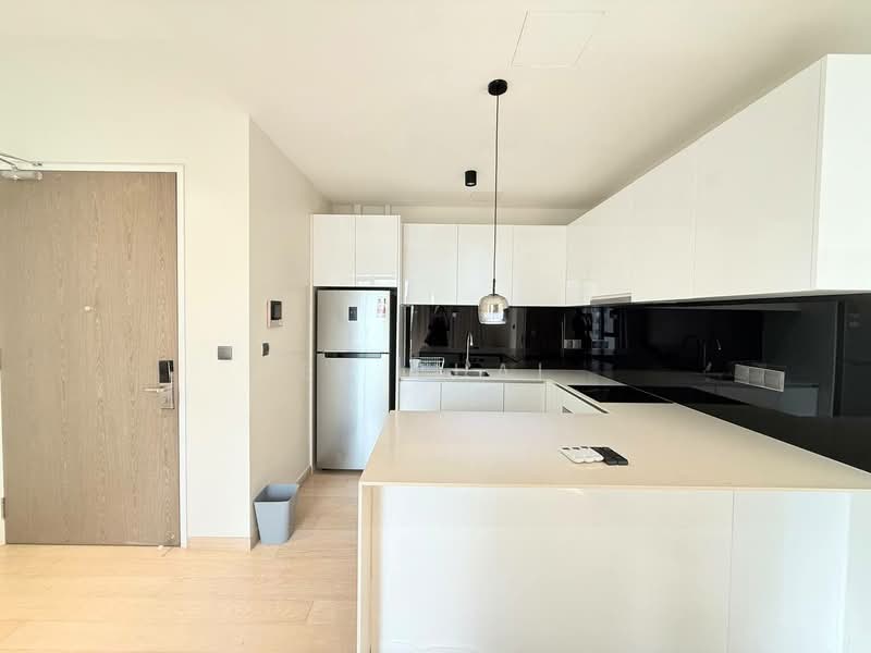 Servis Apartment untuk Disewa di Star Residences One - EK Chai - Kitchen - PropertyGuru.com.my