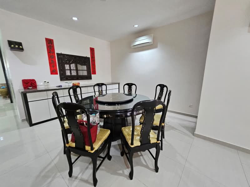 3-storey Terraced House for Rent in Sungai Ara (Penang) - Meng . - Dining Room - PropertyGuru.com.my