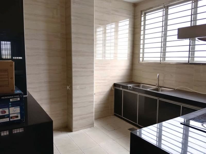 2-storey Terraced House for Sale in Bukit Indah (Iskandar Puteri (Nusajaya)) - Karl Lim - Kitchen - PropertyGuru.com.my