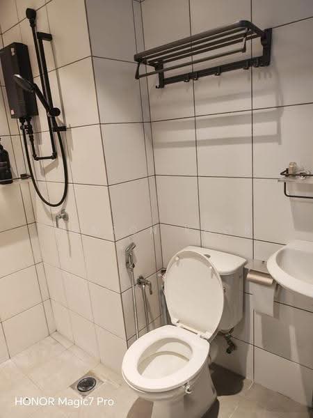 Kediaman Servis untuk Dijual di The Stone - Sharon Khor - Bathroom - PropertyGuru.com.my