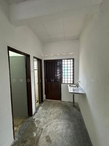 2-storey Terraced House for Sale in Bandar Seri Alam (Masai) - Ong Lih Shyan - Interior - PropertyGuru.com.my
