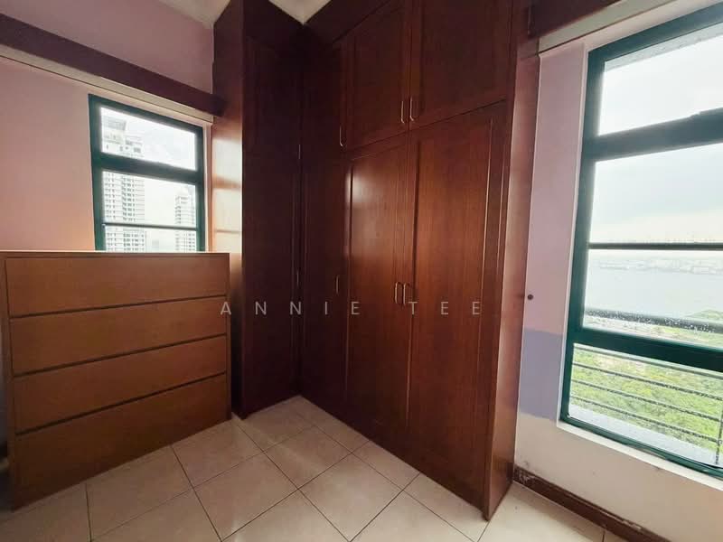 Condominium for Sale at The Straits View Condominium - Annie Tee - PropertyGuru.com.my