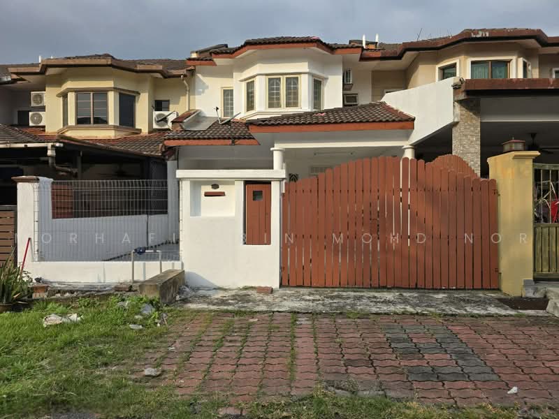 2-storey Terraced House for Sale in Seksyen 7 (Shah Alam) - Norhafiz Bin Mohd Nor - Exterior - PropertyGuru.com.my