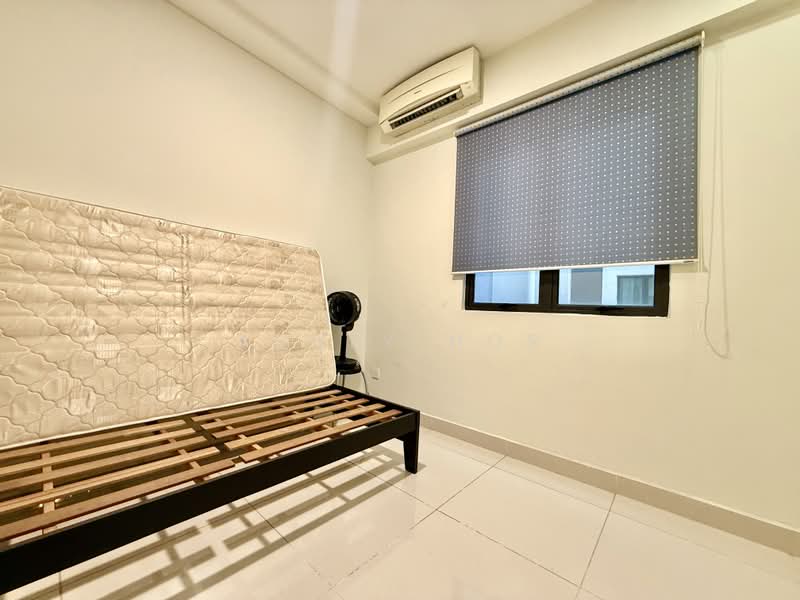 Kondominium untuk Dijual di The Z Residence - Ashly Hor - Bedroom - PropertyGuru.com.my