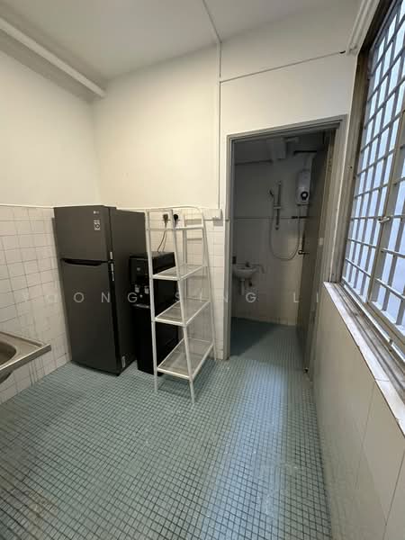 Pangsapuri untuk Disewa di Taman Pandan Jaya - Yoong Sing Liew - Kitchen - PropertyGuru.com.my