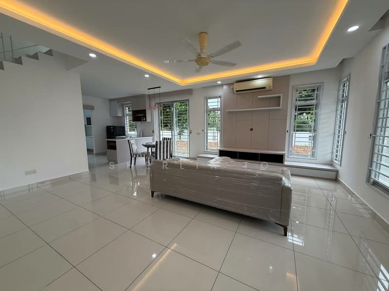 Rumah Teres 2 Tingkat untuk Disewa di Setia Eco Gardens (Gelang Patah) - Sherlin To - Living Room - PropertyGuru.com.my