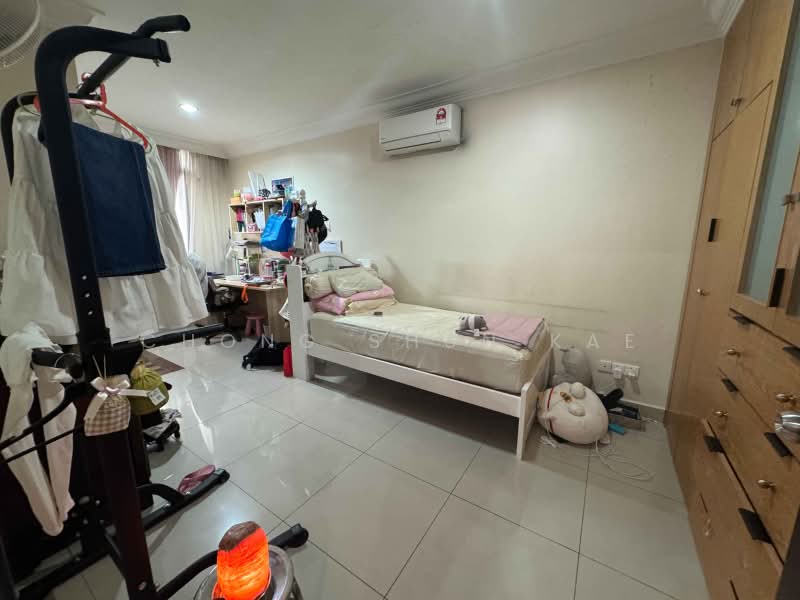 Rumah Berkembar untuk Dijual di Jalan Klang Lama (Old Klang Road) (Kuala Lumpur) - Chong Shun Kae - Bedroom - PropertyGuru.com.my