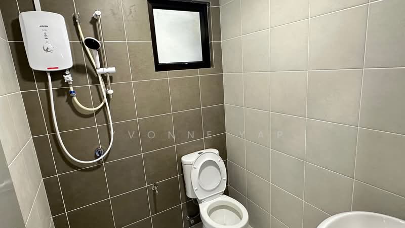 Condominium for Rent at Dezire Hill Residence - Yvonne Yap - Bathroom - PropertyGuru.com.my