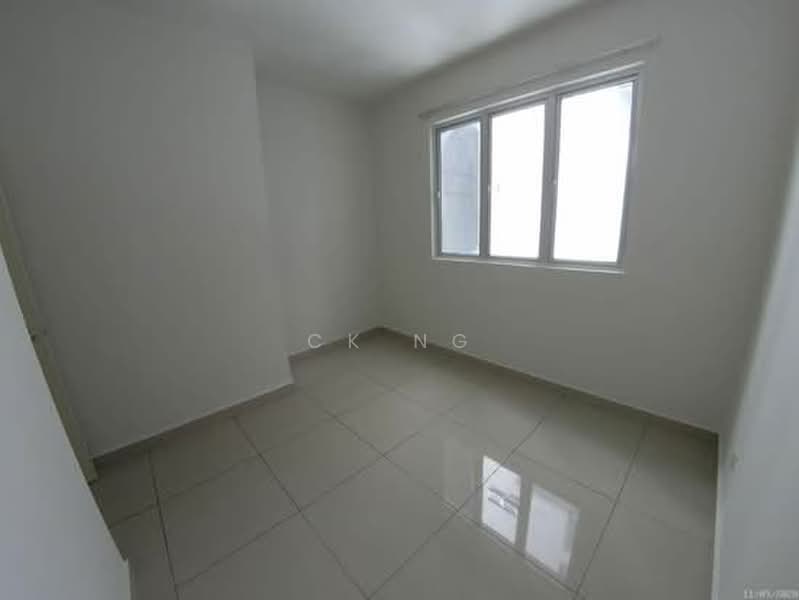 Kediaman Servis untuk Dijual di Maxim Residences - CK Ng - Interior - PropertyGuru.com.my