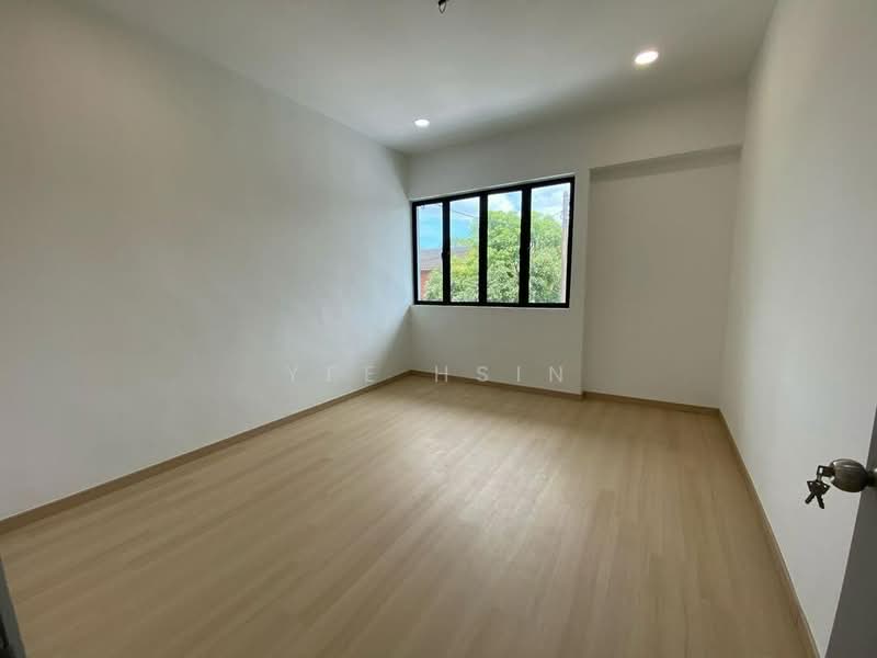 Semi-Detached House for Sale in Taman Majidee (Johor Bahru) - Yee Hsin - PropertyGuru.com.my