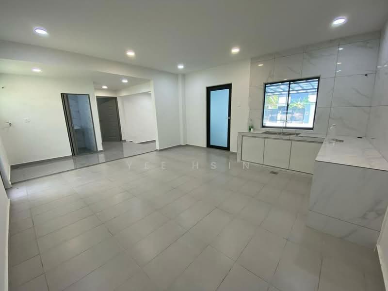 Semi-Detached House for Sale in Taman Majidee (Johor Bahru) - Yee Hsin - PropertyGuru.com.my