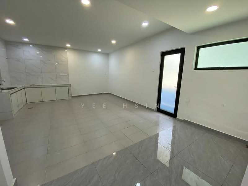 Semi-Detached House for Sale in Taman Majidee (Johor Bahru) - Yee Hsin - PropertyGuru.com.my