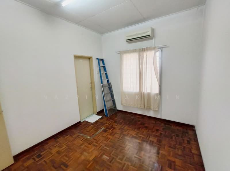 2-storey Terraced House for Sale in Bandar Puncak Alam (Puncak Alam) - Nazrin Hakimin - PropertyGuru.com.my