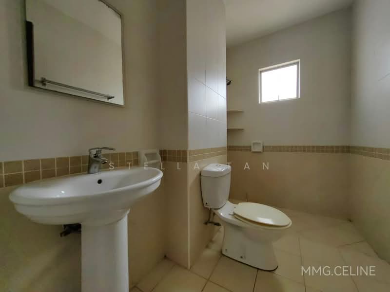 Semi-Detached House for Sale in Setia Eco Park (Setia Alam) - Stella Tan - Bathroom - PropertyGuru.com.my