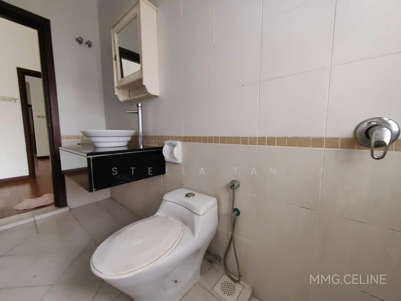 Semi-Detached House for Sale in Setia Eco Park (Setia Alam) - Stella Tan - Bathroom - PropertyGuru.com.my