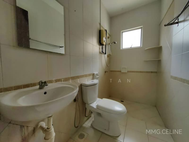 Semi-Detached House for Sale in Setia Eco Park (Setia Alam) - Stella Tan - Bathroom - PropertyGuru.com.my