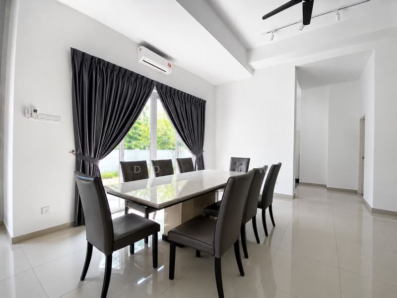 Semi-Detached House for Sale in Taman Klebang Utama (Klebang) - Eddy Leow - Dining Room - PropertyGuru.com.my