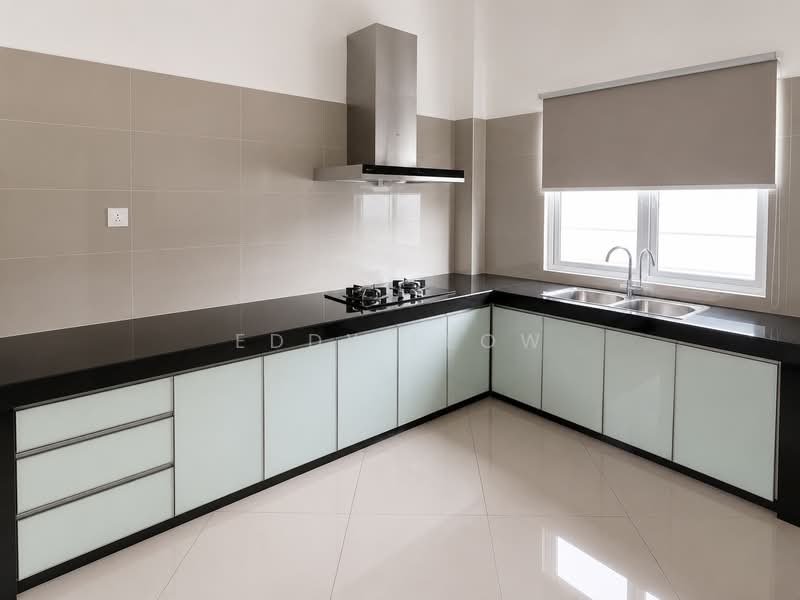 Semi-Detached House for Sale in Taman Klebang Utama (Klebang) - Eddy Leow - Kitchen - PropertyGuru.com.my