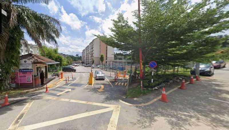 Pangsapuri untuk Dijual di Apartment Sri Hijauan - WL Wan - Exterior - PropertyGuru.com.my