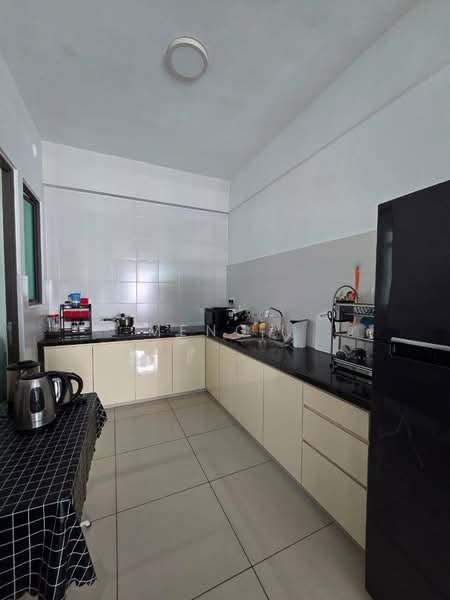 Kondominium untuk Disewa di Tree Sparina - Meng . - Kitchen - PropertyGuru.com.my