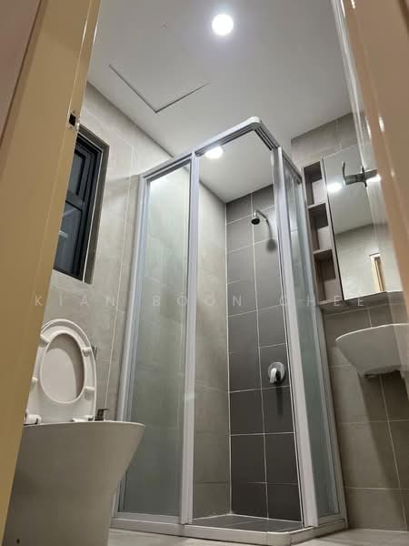 Kondominium untuk Disewa di Lakeville Residence - Kian Boon Chee - Bathroom - PropertyGuru.com.my