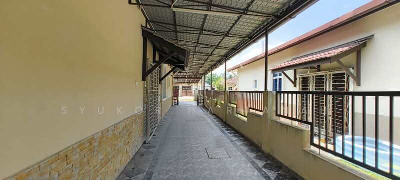 Rumah Berkembar untuk Dijual di Jenjarom (Selangor) - Syukor Hartanah - Exterior - PropertyGuru.com.my