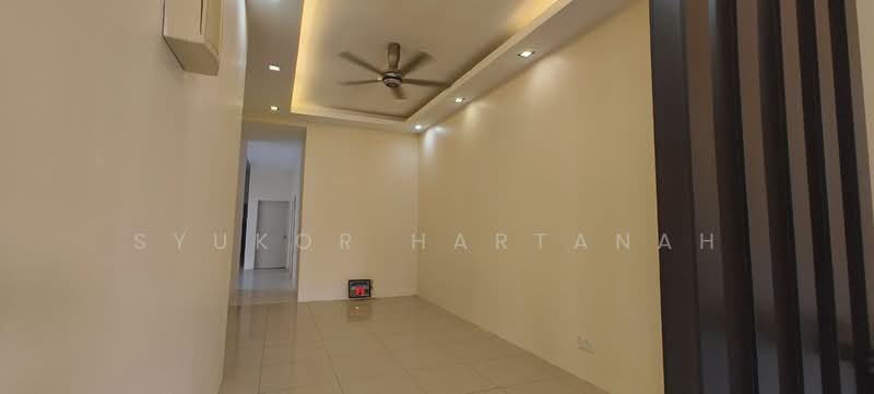 Rumah Berkembar untuk Dijual di Jenjarom (Selangor) - Syukor Hartanah - Living Room - PropertyGuru.com.my