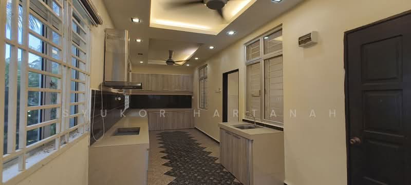 Rumah Berkembar untuk Dijual di Jenjarom (Selangor) - Syukor Hartanah - Kitchen - PropertyGuru.com.my