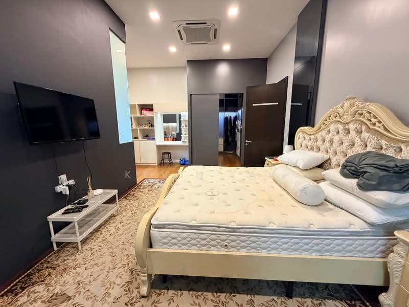 Bungalow for Sale in Hartamas Heights (Batu) - Kevin Yai - Bedroom - PropertyGuru.com.my