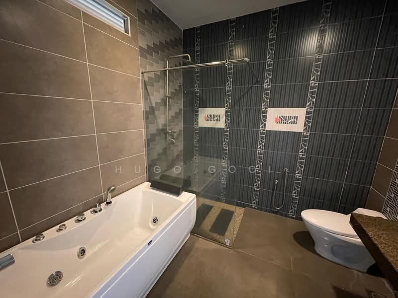 Bungalow for Sale in Country Heights (Kajang) - Hugo Gooi - PropertyGuru.com.my