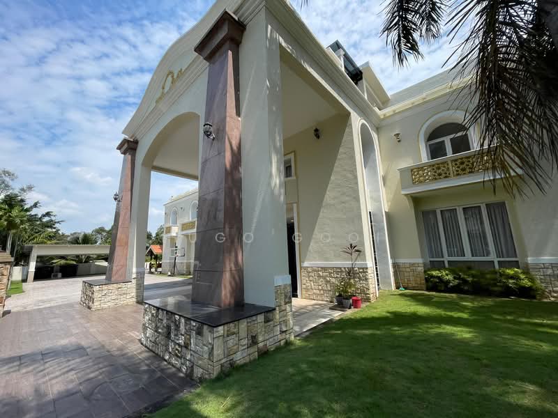 Bungalow for Sale in Country Heights (Kajang) - Hugo Gooi - PropertyGuru.com.my