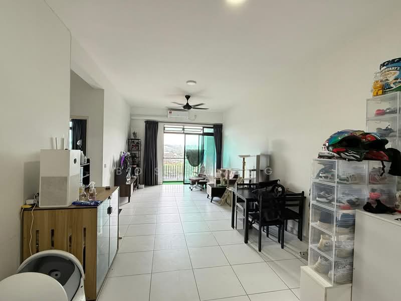 Service Residence for Sale at Sky Oasis Residence (Pangsapuri Oasis 1) - Bosco Eng - Living Room - PropertyGuru.com.my