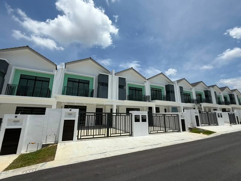 2-storey Terraced House for Sale in Taman Austin Duta (Tebrau) - William Tay - Exterior - PropertyGuru.com.my