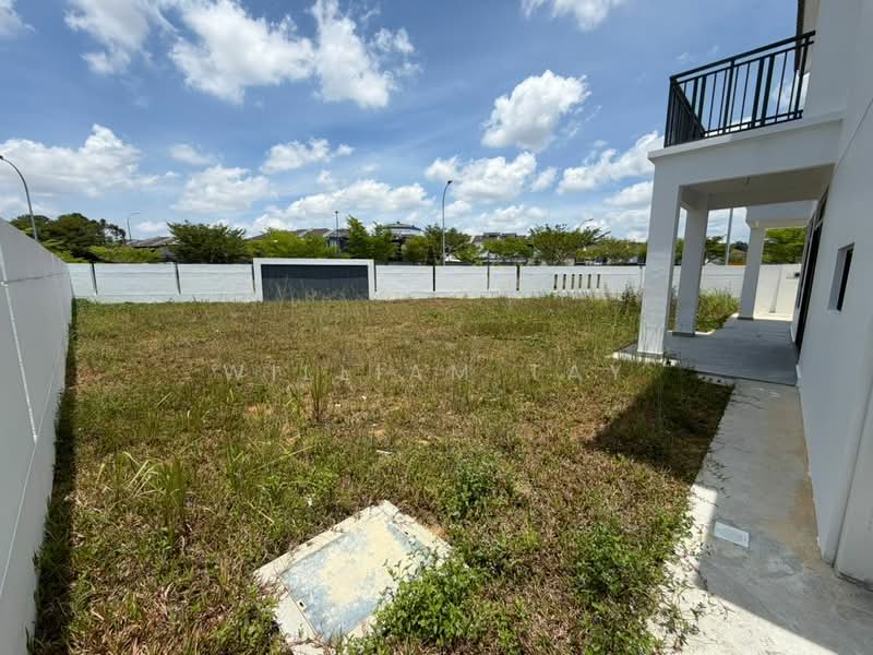 2-storey Terraced House for Sale in Taman Austin Duta (Tebrau) - William Tay - Exterior - PropertyGuru.com.my