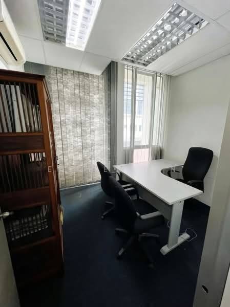 Kedai / Pejabat untuk Disewa di Kampung Sungai Kayu Ara (Petaling Jaya) - Esther Tan - Study - PropertyGuru.com.my