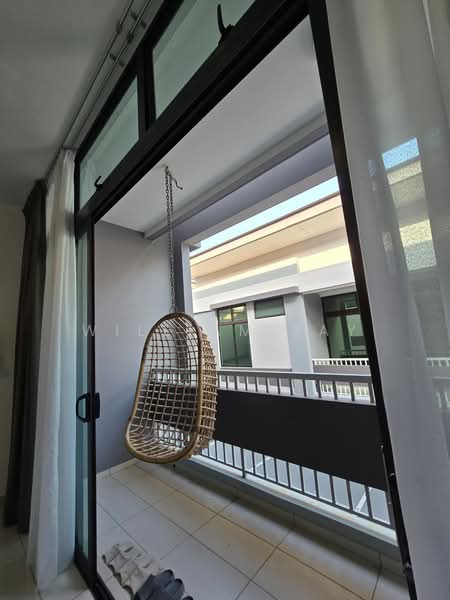 Rumah Kluster untuk Dijual di Setia Eco Cascadia (Tebrau) - William Tay - Balcony - PropertyGuru.com.my