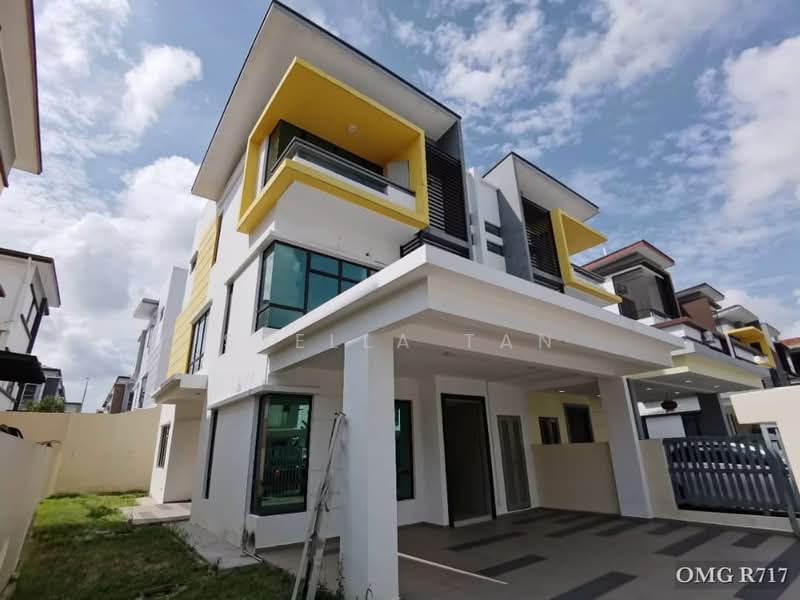 Rumah Teres 3 Tingkat untuk Dijual di Setia Utama (Setia Alam) - Stella Tan - Exterior - PropertyGuru.com.my