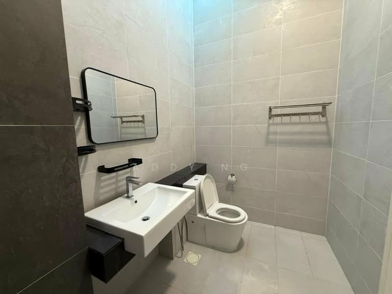 2-storey Terraced House for Sale in Eco Majestic (Semenyih) - Addy Ng - Bathroom - PropertyGuru.com.my