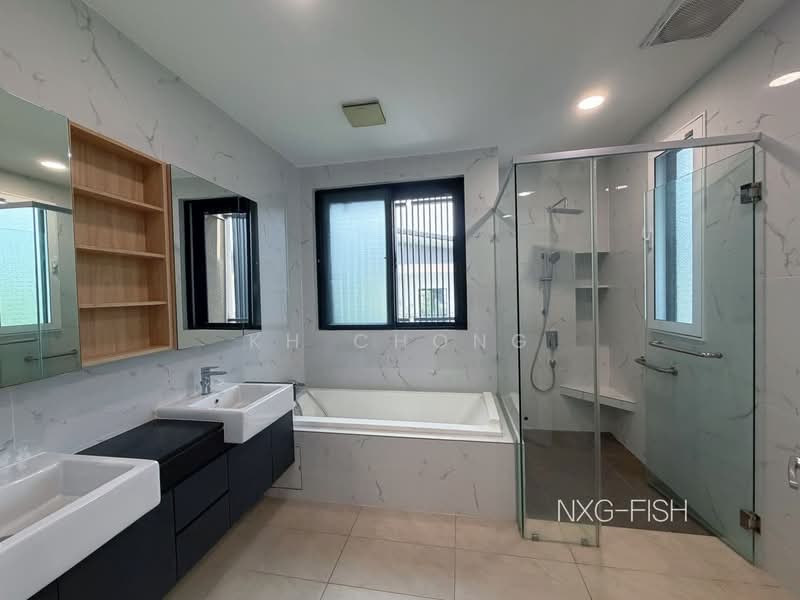Semi-Detached House for Sale in Bandar Tropicana Aman (Telok Panglima Garang) - KH Chong - Bathroom - PropertyGuru.com.my