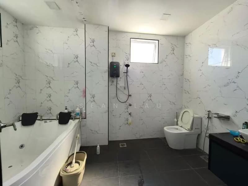 Rumah Banglo untuk Dijual di Pontian (Johor) - Sean Lau - Bathroom - PropertyGuru.com.my