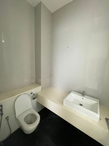 Bungalow for Sale in Melawati (Selangor) - Hugo Gooi - PropertyGuru.com.my