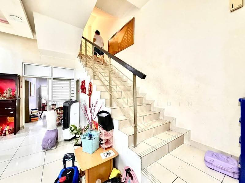 2.5-storey Terraced House for Sale in Puchong (Selangor) - Adzura Zamedin - Interior - PropertyGuru.com.my